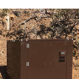 Two Can Pedestal GCE